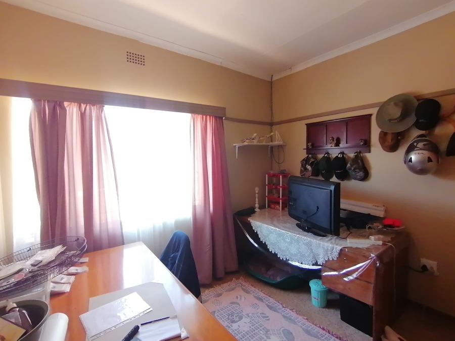 4 Bedroom Property for Sale in Stilfontein Ext 4 North West